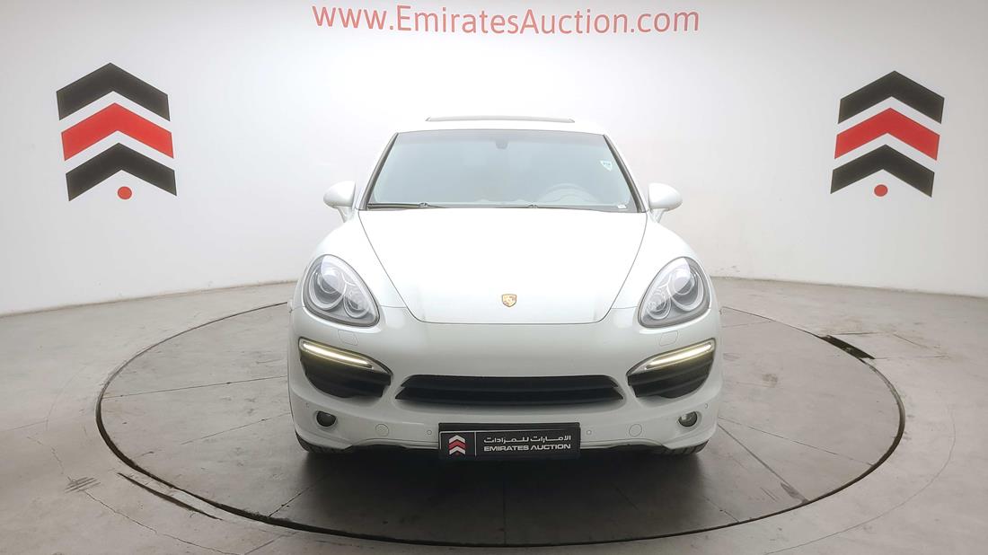 PORSCHE CAYENNE 2013 wp1zzz92zdla80939