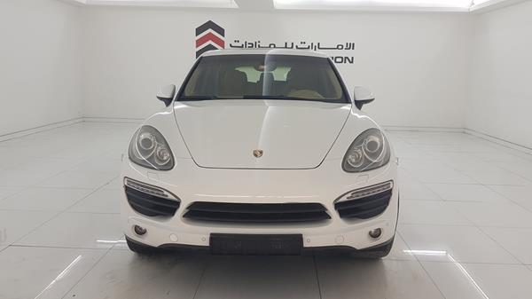 PORSCHE CAYENNE 2013 wp1zzz92zdla81343