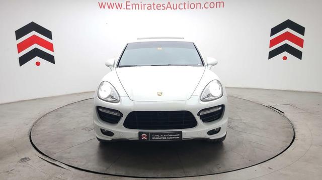 PORSCHE CAYENNE 2013 wp1zzz92zdla90718