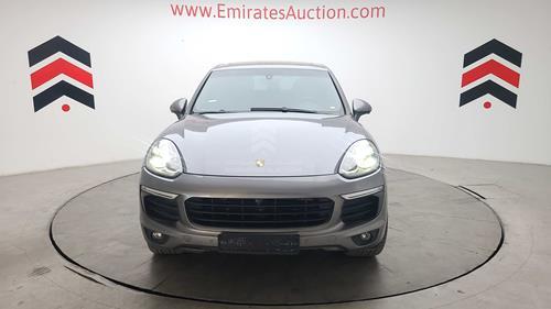 PORSCHE CAYENNE 2016 wp1zzz92zgla02625