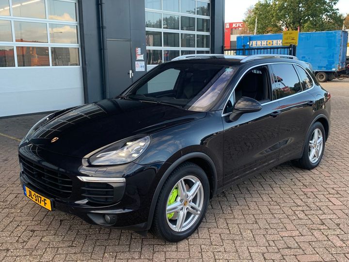 PORSCHE CAYENNE 2015 wp1zzz92zgla62483