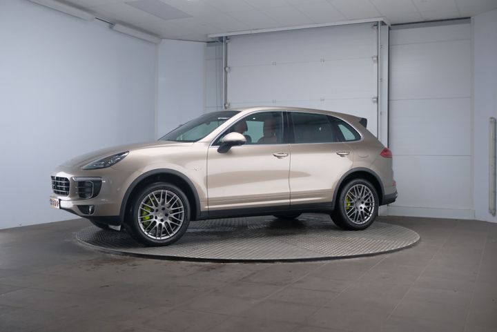 PORSCHE CAYENNE 2015 wp1zzz92zgla62994