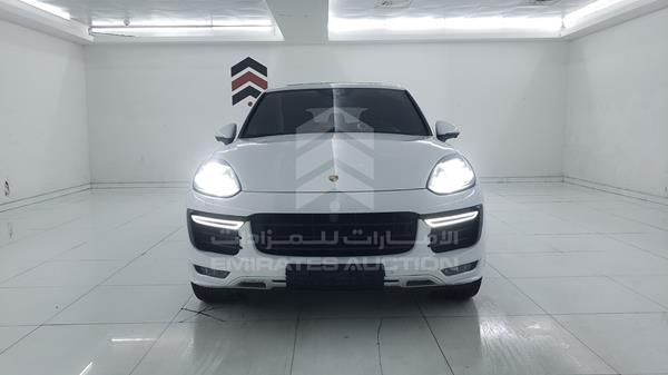 PORSCHE CAYENNE GTS 2016 wp1zzz92zgla75786