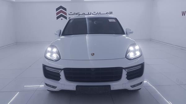 PORSCHE CAYENNE 2016 wp1zzz92zgla78001