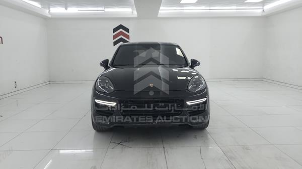 PORSCHE CAYENNE 2016 wp1zzz92zgla78523