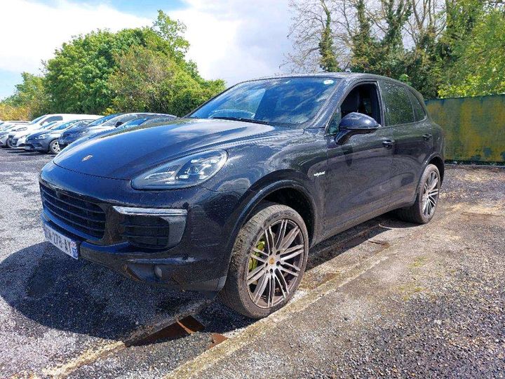 PORSCHE CAYENNE 2017 wp1zzz92zhla73526