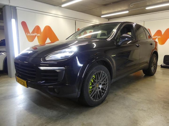 PORSCHE CAYENNE S E-HYB 2017 wp1zzz92zhla75122