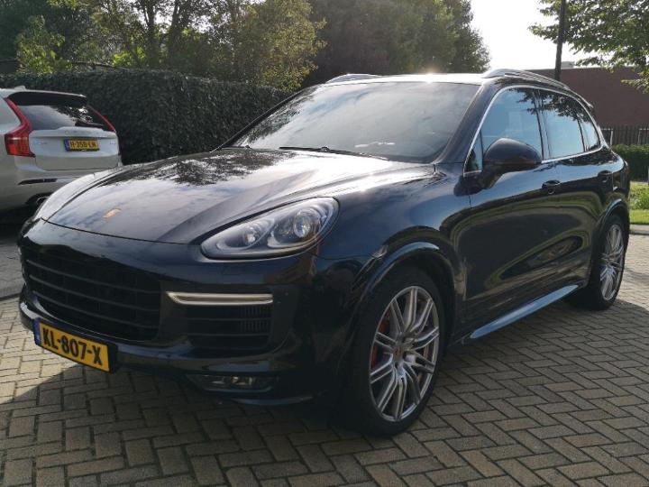 PORSCHE CAYENNE 2016 wp1zzz92zhla80967