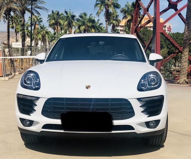 PORSCHE MACAN 4X4 (FOUR WHEEL DRIVE). 2015 wp1zzz95zflb33916