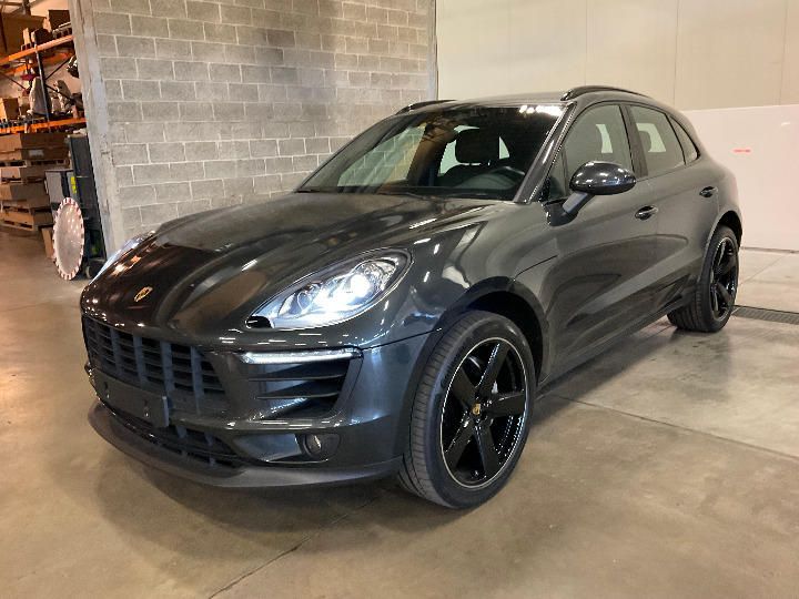 PORSCHE MACAN SUV 2018 wp1zzz95zjlb33074