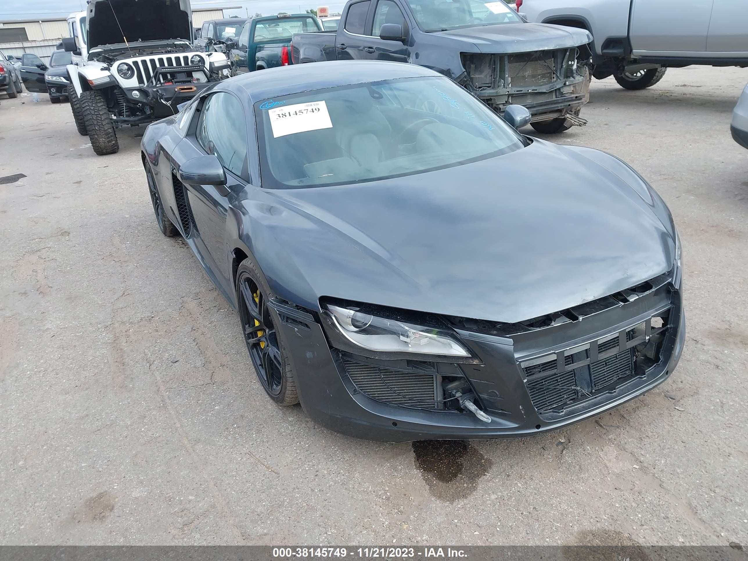 AUDI R8 2009 wuaau34299n003942