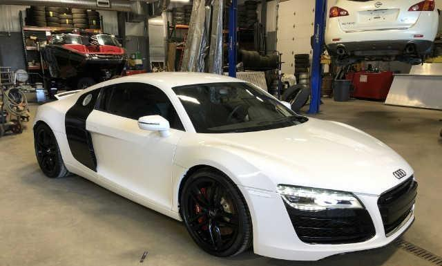 AUDI R8 2014 wuaduafg0en000853