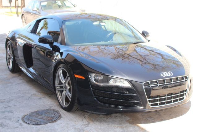 AUDI R8 2012 wuaenafg4cn001079