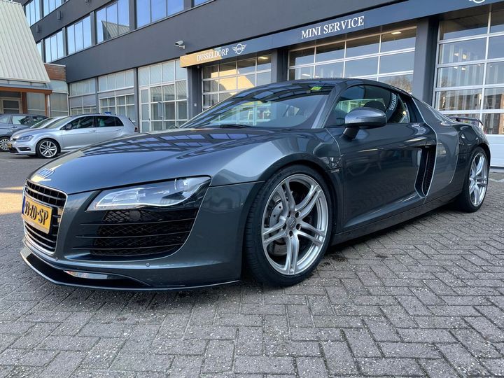 AUDI R8 2008 wuazzz4248n003224