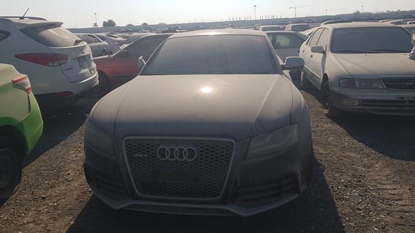 AUDI RS5 2012 wuazzz8t9ba904283