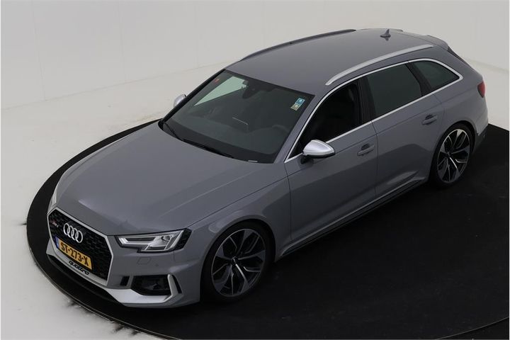 AUDI RS4 AVANT 2018 wuazzzf47ja902106