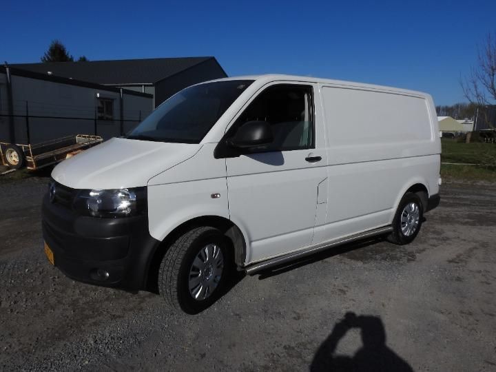 VOLKSWAGEN TRANSPORTER VAN 2015 wv1zzz7hzfx008226