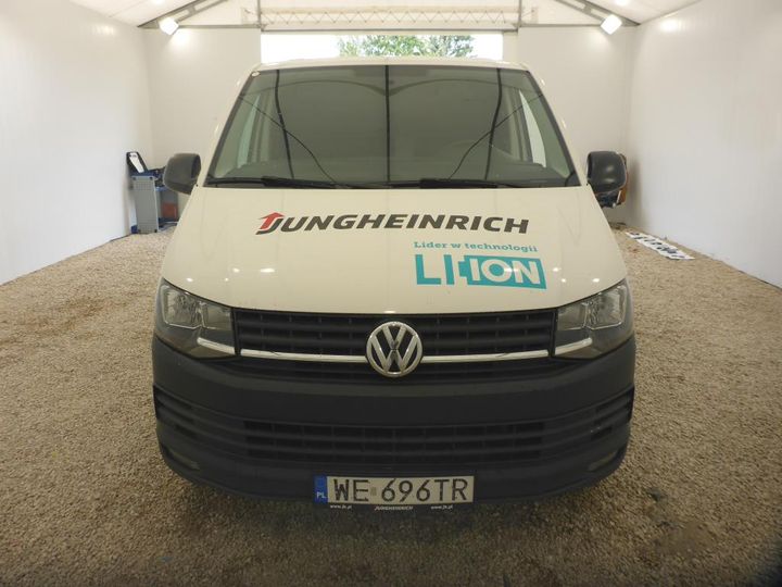 VOLKSWAGEN TRANSPORTER 2018 wv1zzz7hzjh157667