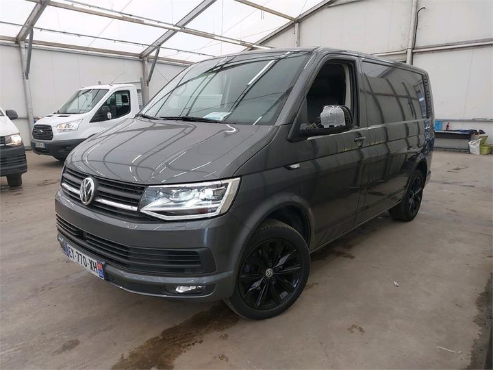 VOLKSWAGEN TRANSPORTER 2018 wv1zzz7hzjh182561