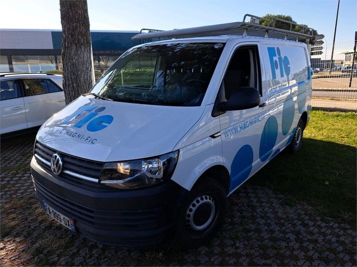 VOLKSWAGEN TRANSPORTER 2018 wv1zzz7hzjh190578