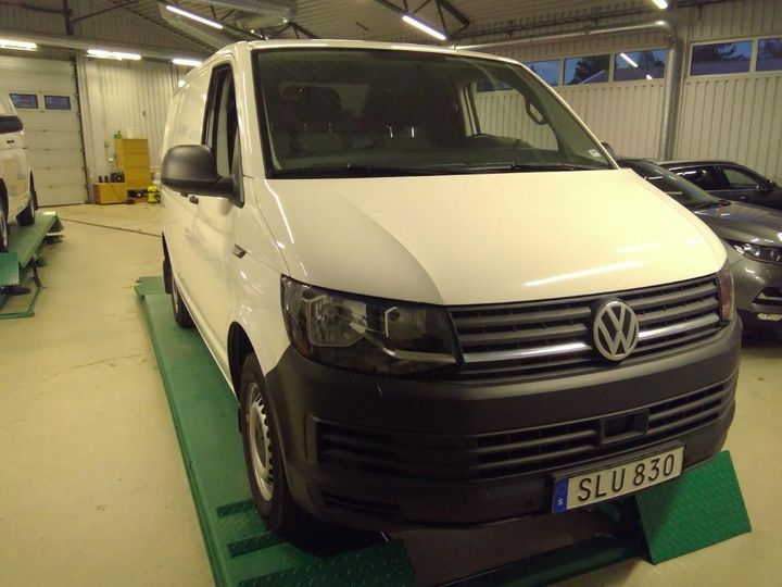 VOLKSWAGEN TRANSPORTER 2017 wv1zzz7hzjx003227