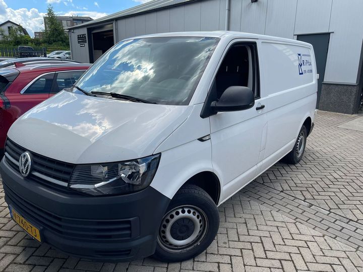 VOLKSWAGEN TRANSPORTER 2018 wv1zzz7hzjx032058