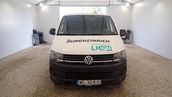 VOLKSWAGEN TRANSPORTER 2018 wv1zzz7hzkh008886