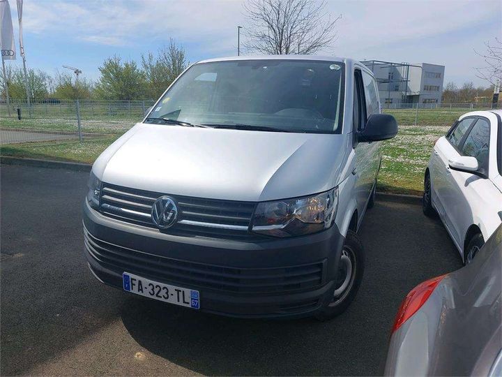 VOLKSWAGEN TRANSPORTER 2018 wv1zzz7hzkh016991