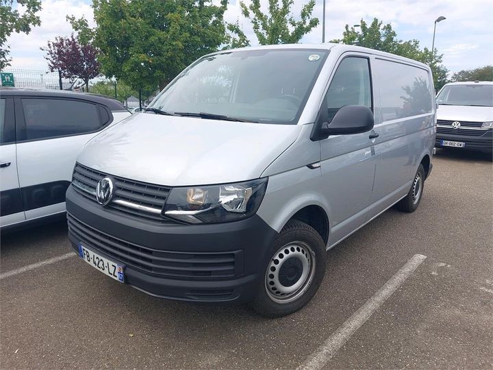 VOLKSWAGEN TRANSPORTER 2018 wv1zzz7hzkh024952