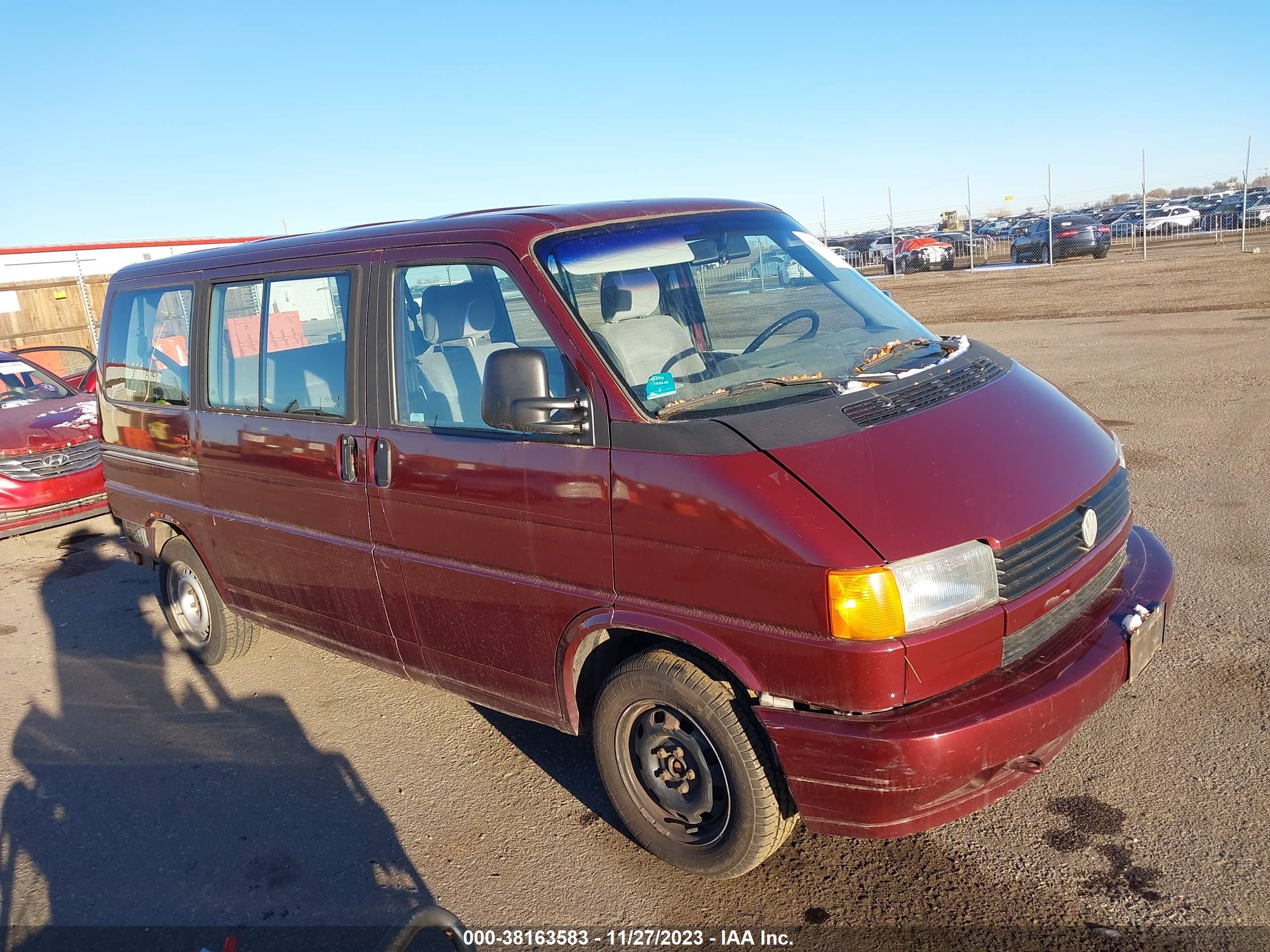 VOLKSWAGEN EUROVAN 1993 wv2mc0703ph035756