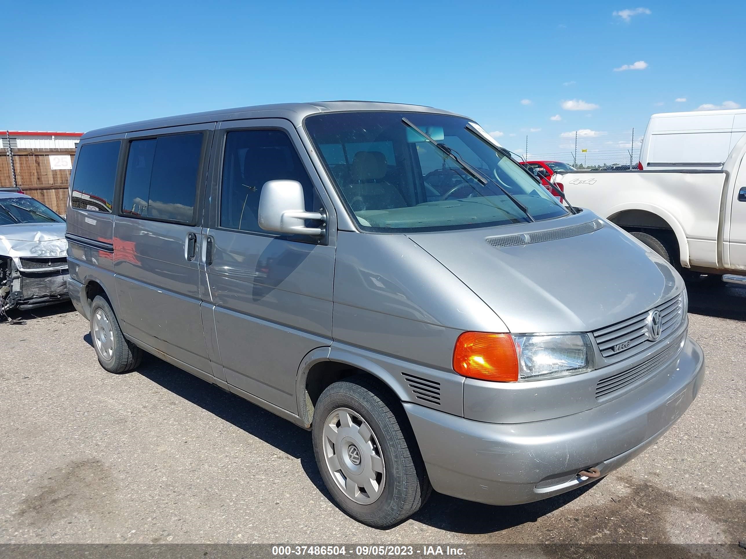 VOLKSWAGEN EUROVAN 2000 wv2mh470xyh128140