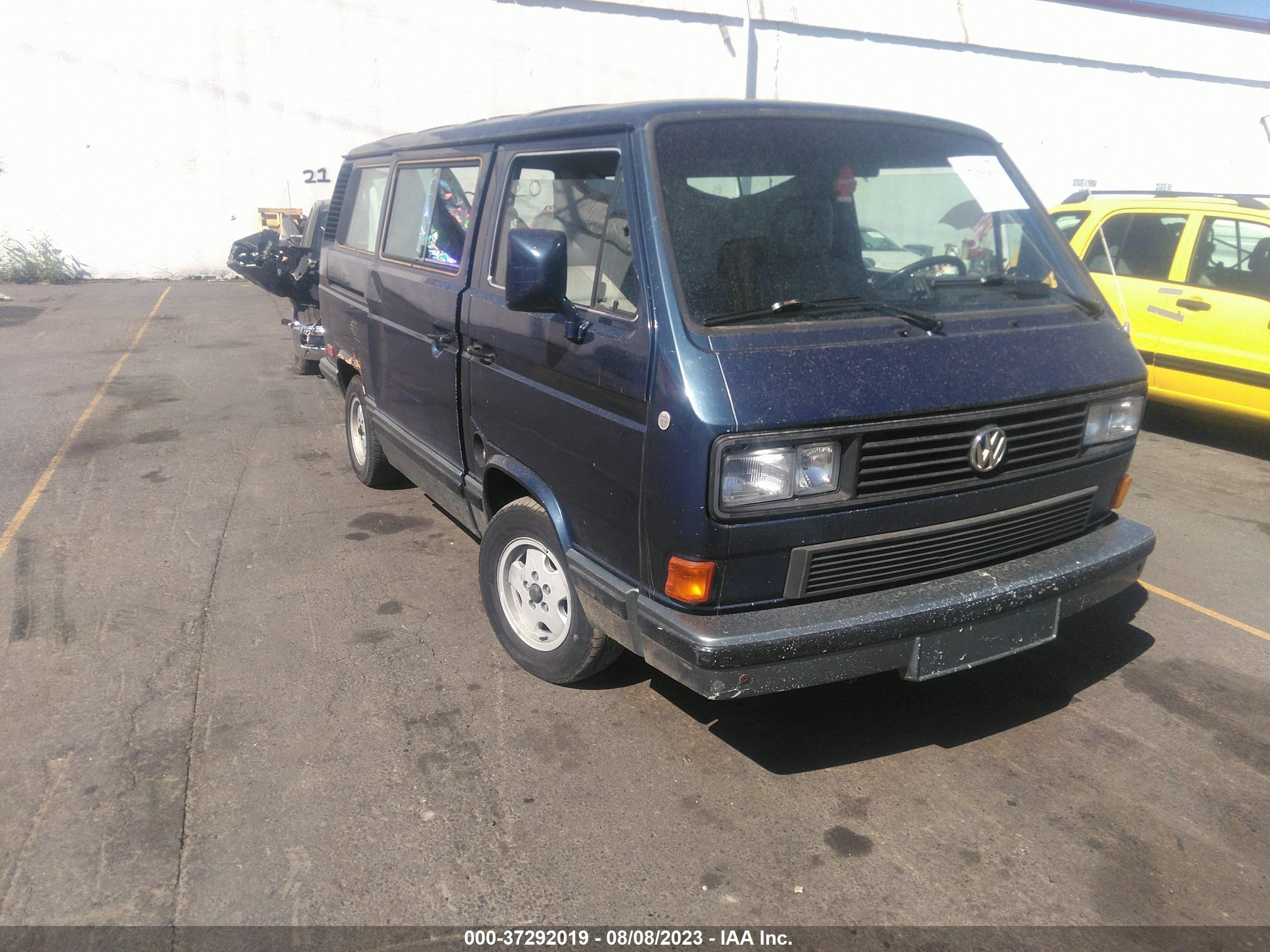 VOLKSWAGEN NULL 1988 wv2yb0252jh038579