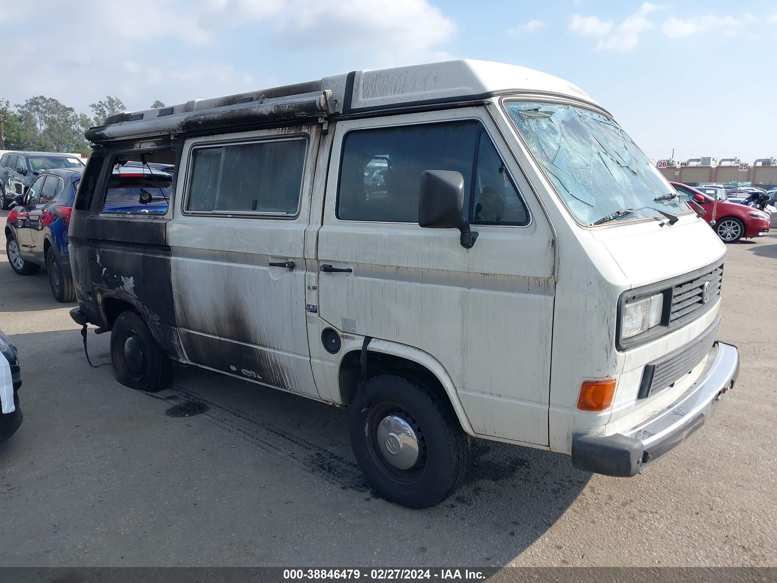 VOLKSWAGEN NULL 1987 wv2zb0250hh023514