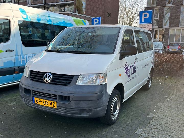 VOLKSWAGEN TRANSPORTER KOMBI 2007 wv2zzz7hz8x006125