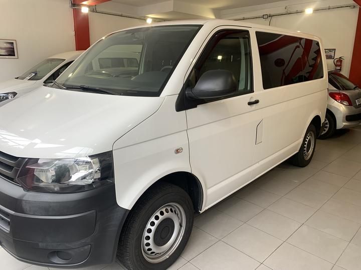 VOLKSWAGEN TRANSPORTER VAN 2015 wv2zzz7hzfh092921