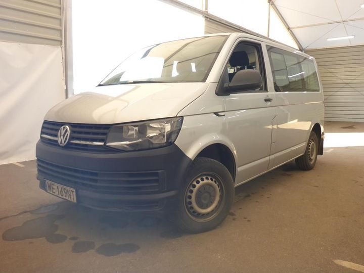 VOLKSWAGEN TRANSPORTER 2017 wv2zzz7hzhx010377