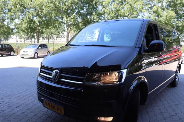 VOLKSWAGEN TRANSPORTER 2018 wv2zzz7hzjh129431