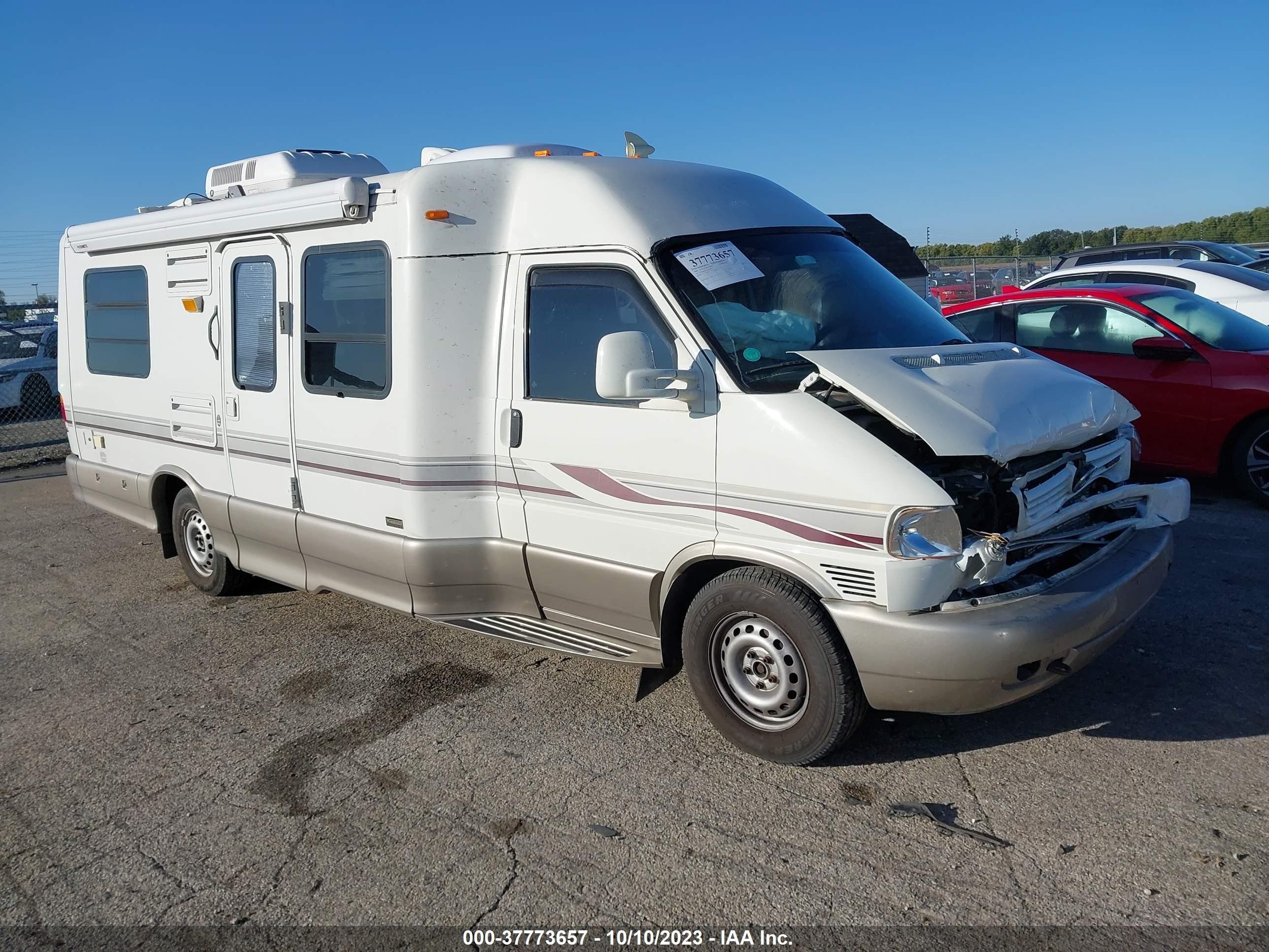 VOLKSWAGEN EUROVAN 2000 wv3ah4703yh128107