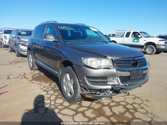 VOLKSWAGEN TOUAREG 2010 wvgak7a92ad001810