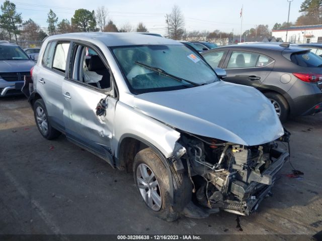 VOLKSWAGEN TIGUAN 2013 wvgav3ax0dw620414