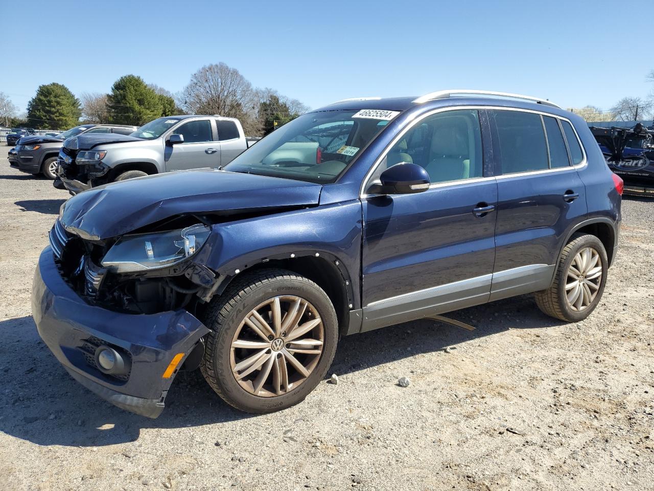 VOLKSWAGEN TIGUAN 2013 wvgav3ax3dw574769