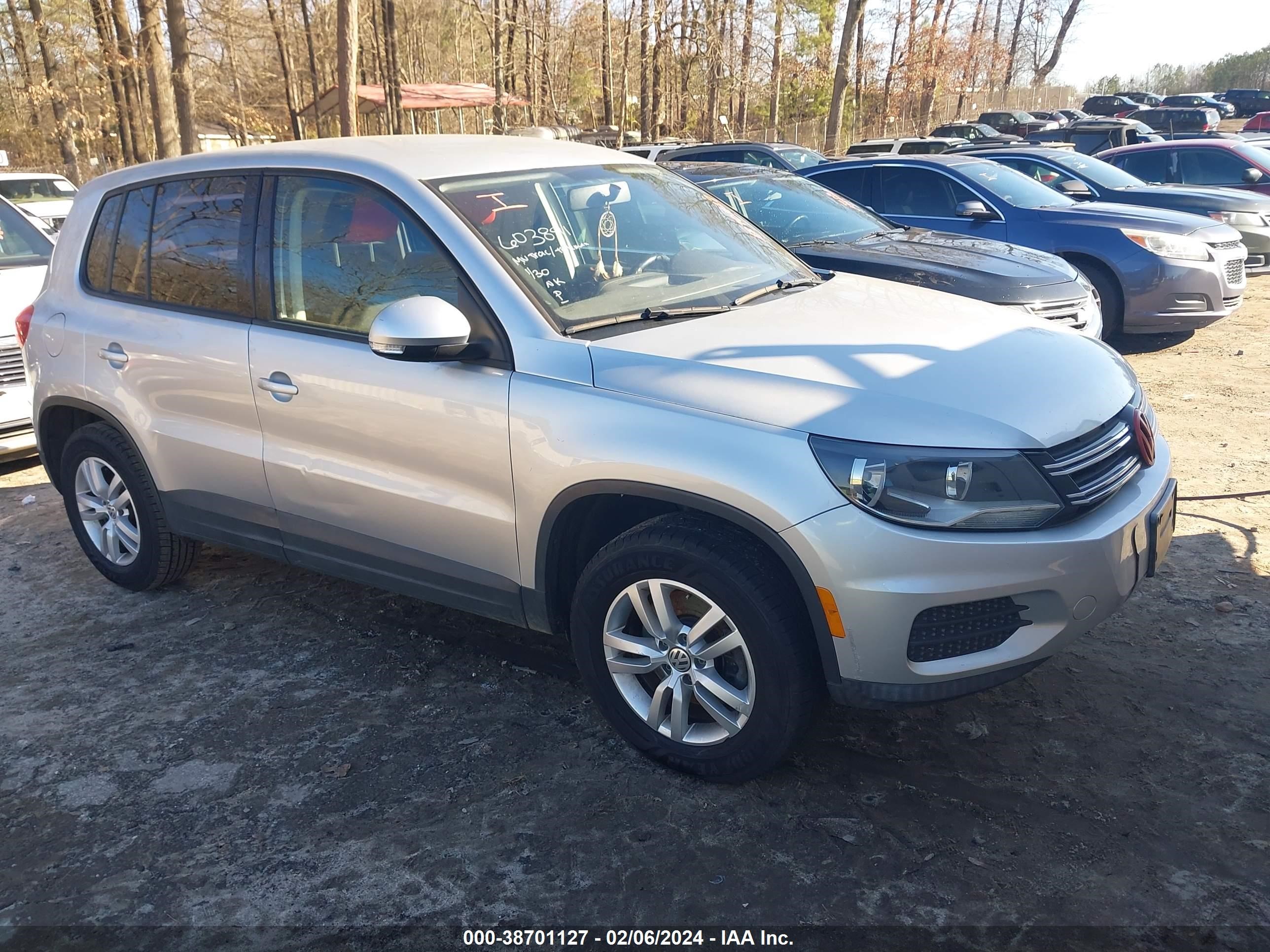 VOLKSWAGEN TIGUAN 2013 wvgav3ax4dw603891