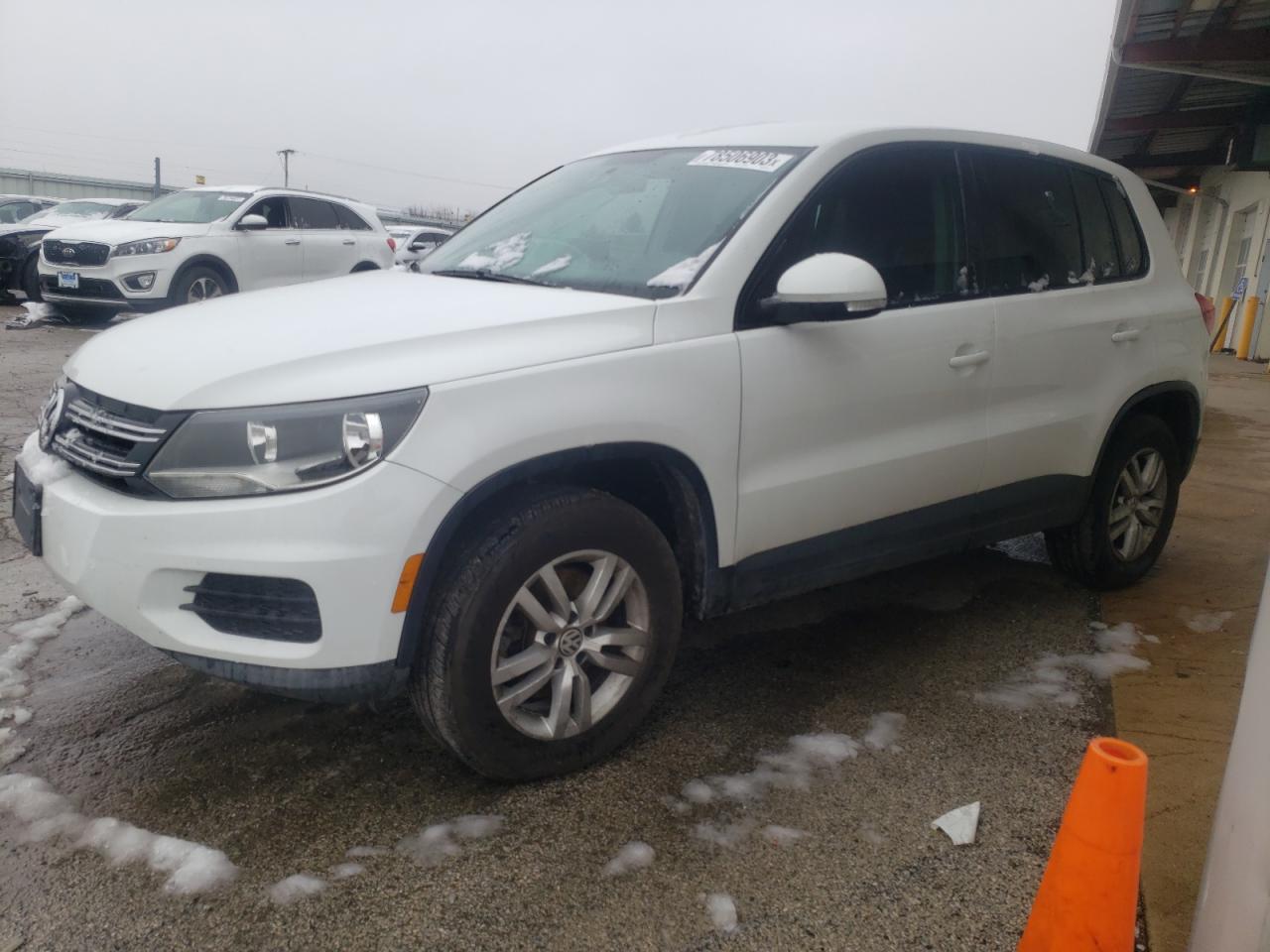 VOLKSWAGEN TIGUAN 2014 wvgav3ax6ew554453