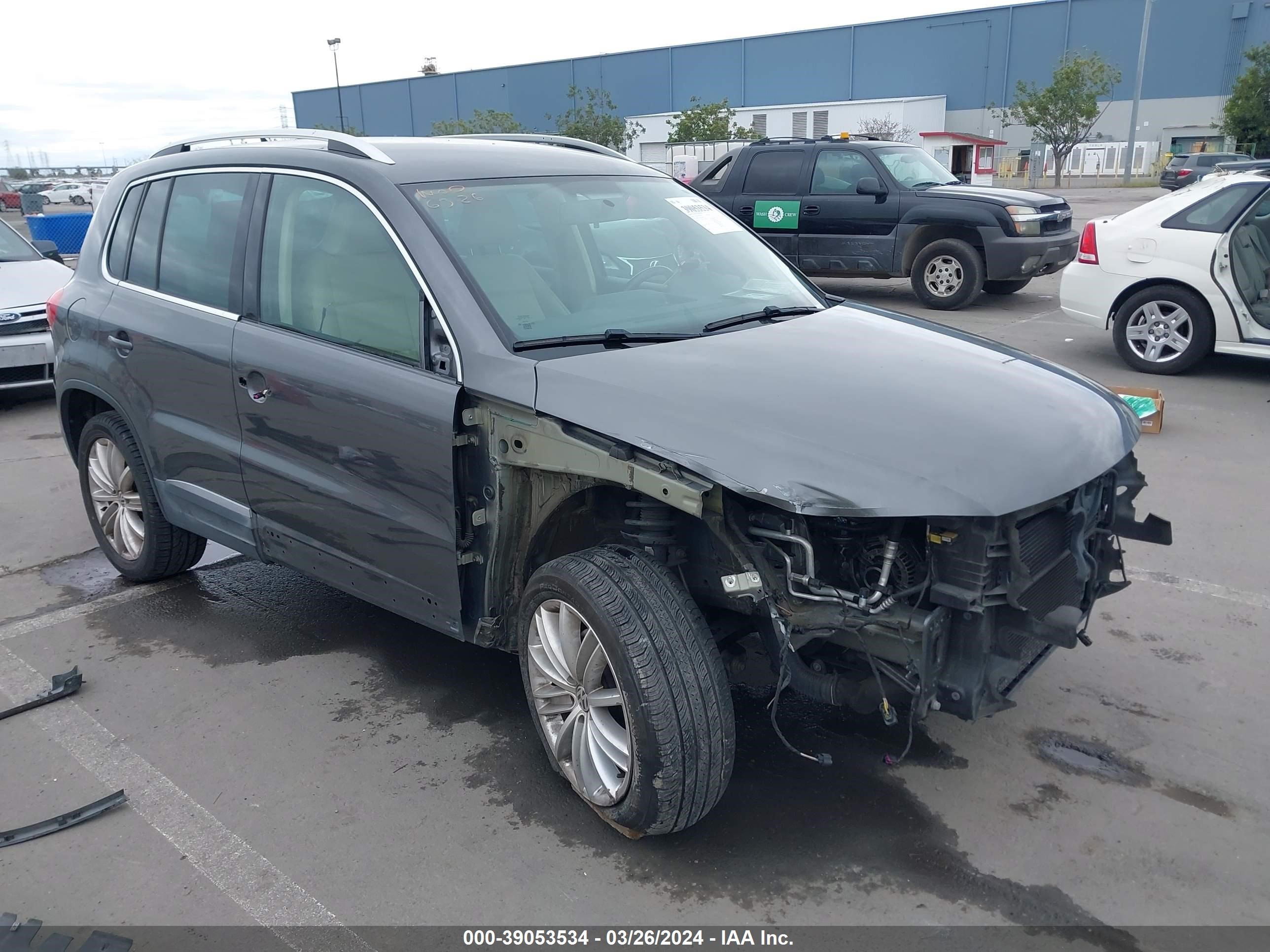 VOLKSWAGEN TIGUAN 2014 wvgav3ax8ew502418