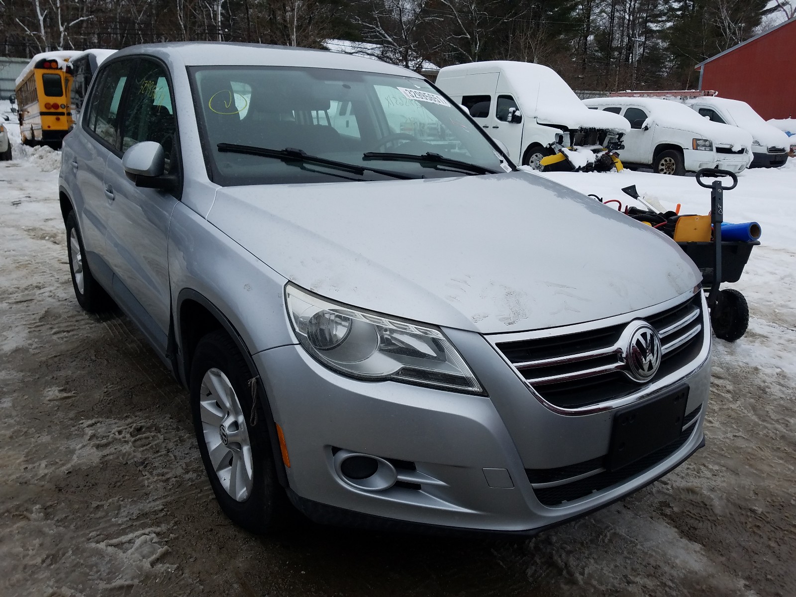 VOLKSWAGEN TIGUAN S 2009 wvgav75n19w001327