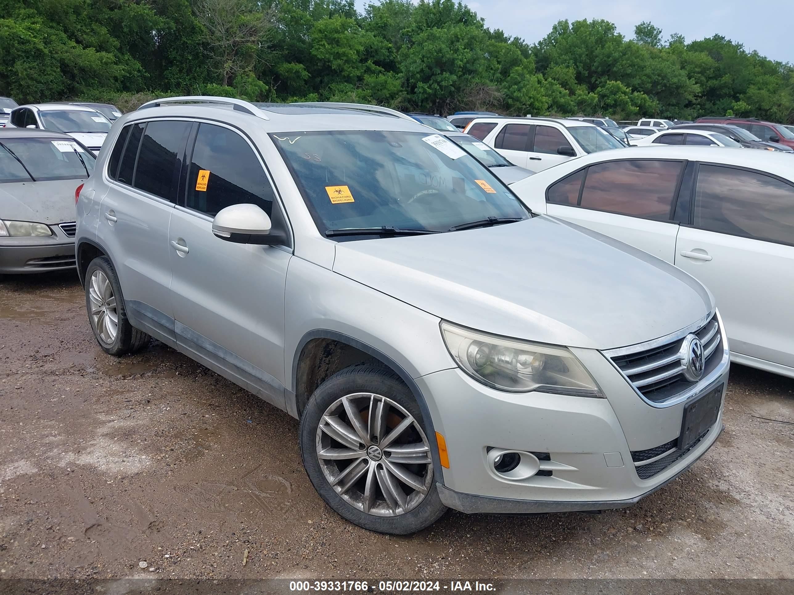 VOLKSWAGEN TIGUAN 2009 wvgav75n79w525971