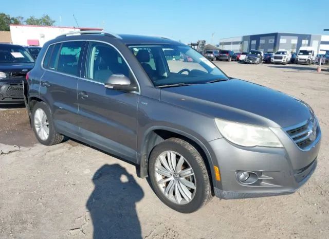 VOLKSWAGEN TIGUAN 2010 wvgav7ax0aw522471