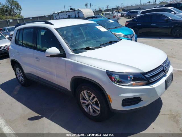 VOLKSWAGEN TIGUAN 2015 wvgav7ax0fw504625