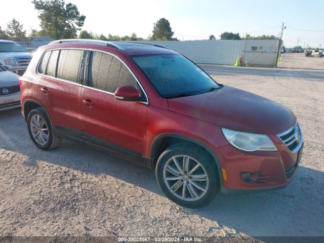 VOLKSWAGEN TIGUAN 2010 wvgav7ax1aw504805