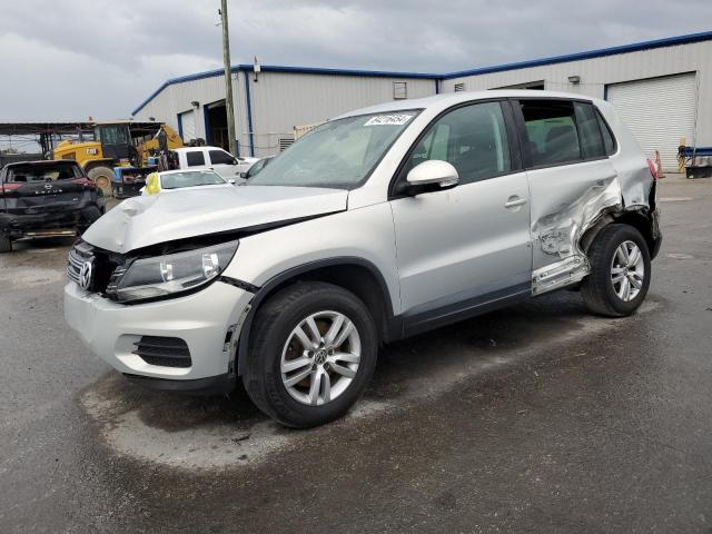 VOLKSWAGEN TIGUAN S 2013 wvgav7ax1dw504887